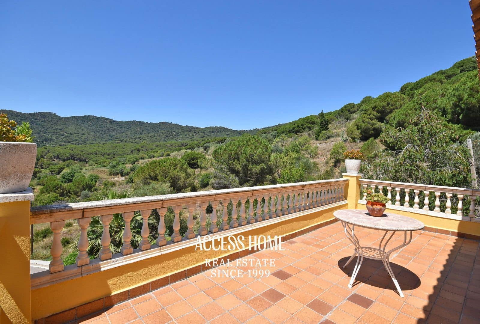 5 Zimmer Villa zu verkaufen in Vilassar de Dalt mit Pool Garage - 750.000 € (Ref: 9893283)