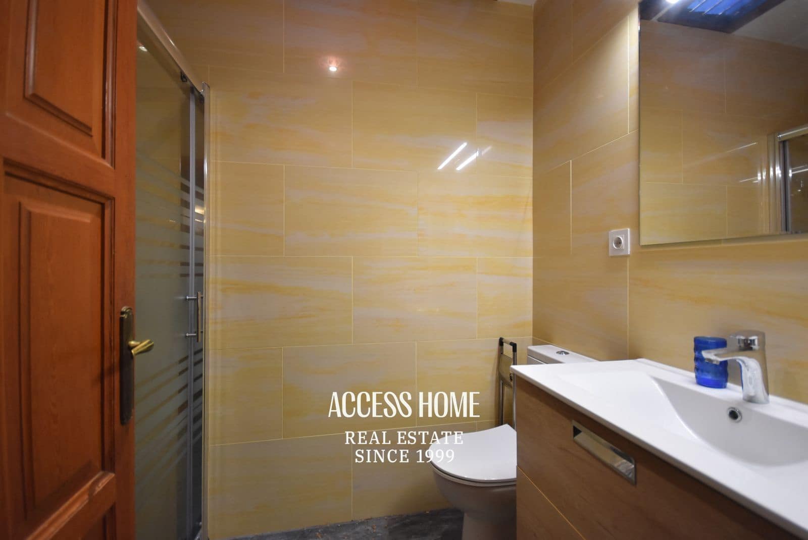Casa de 4 habitaciones en Vilassar de Dalt en venta con piscina garaje - 800.000 € (Ref: 9893284)