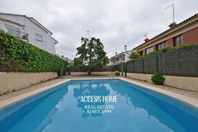 Casa de 4 habitaciones en Vilassar de Dalt en venta con piscina garaje - 800.000 € (Ref: 9893284)