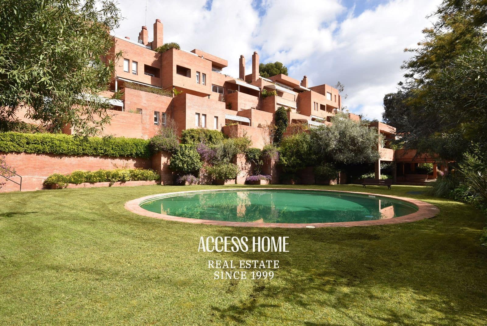 2 quarto Apartamento para arrendar em Sant Vicenc de Montalt com piscina garagem - 5 000 € (Ref: 9895200)