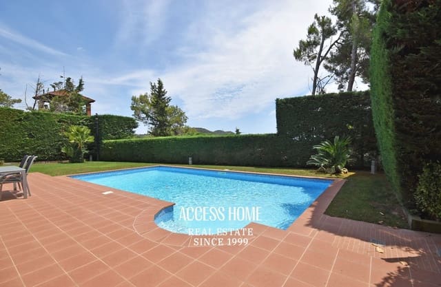 5 bedroom Villa for rent in Cabrils - € 5,000 (Ref: 9897311)