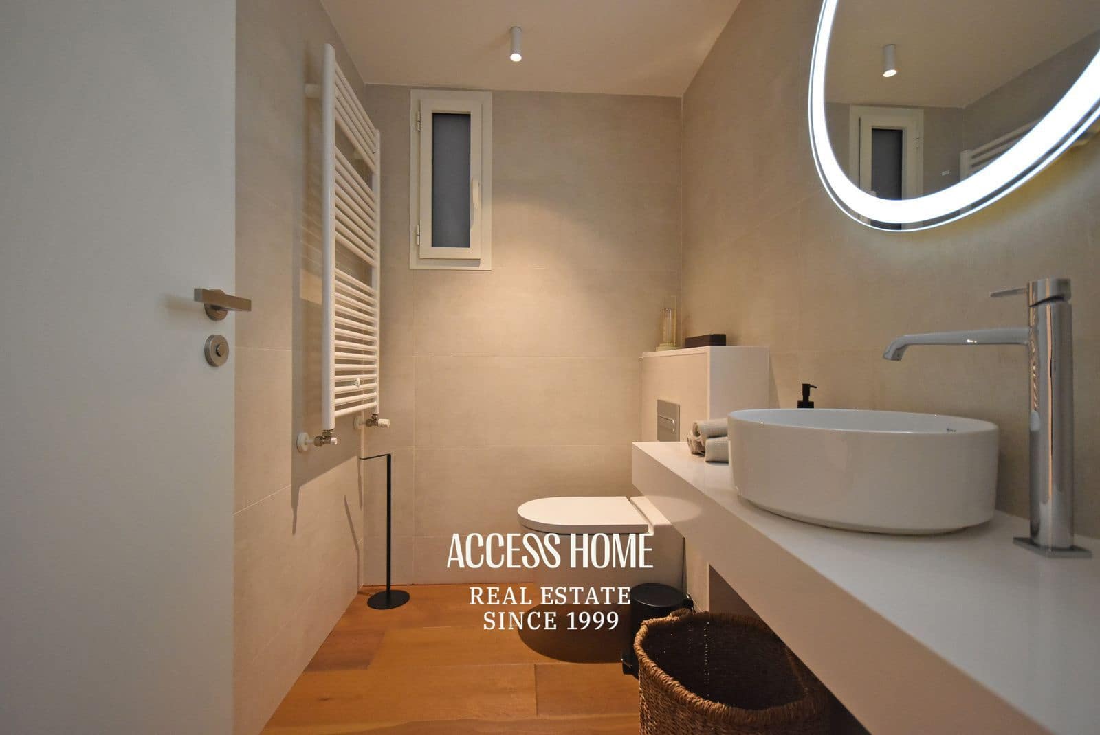 4 slaapkamer Flat te huur in Barcelona stad - € 8.500 (Ref: 9905125)