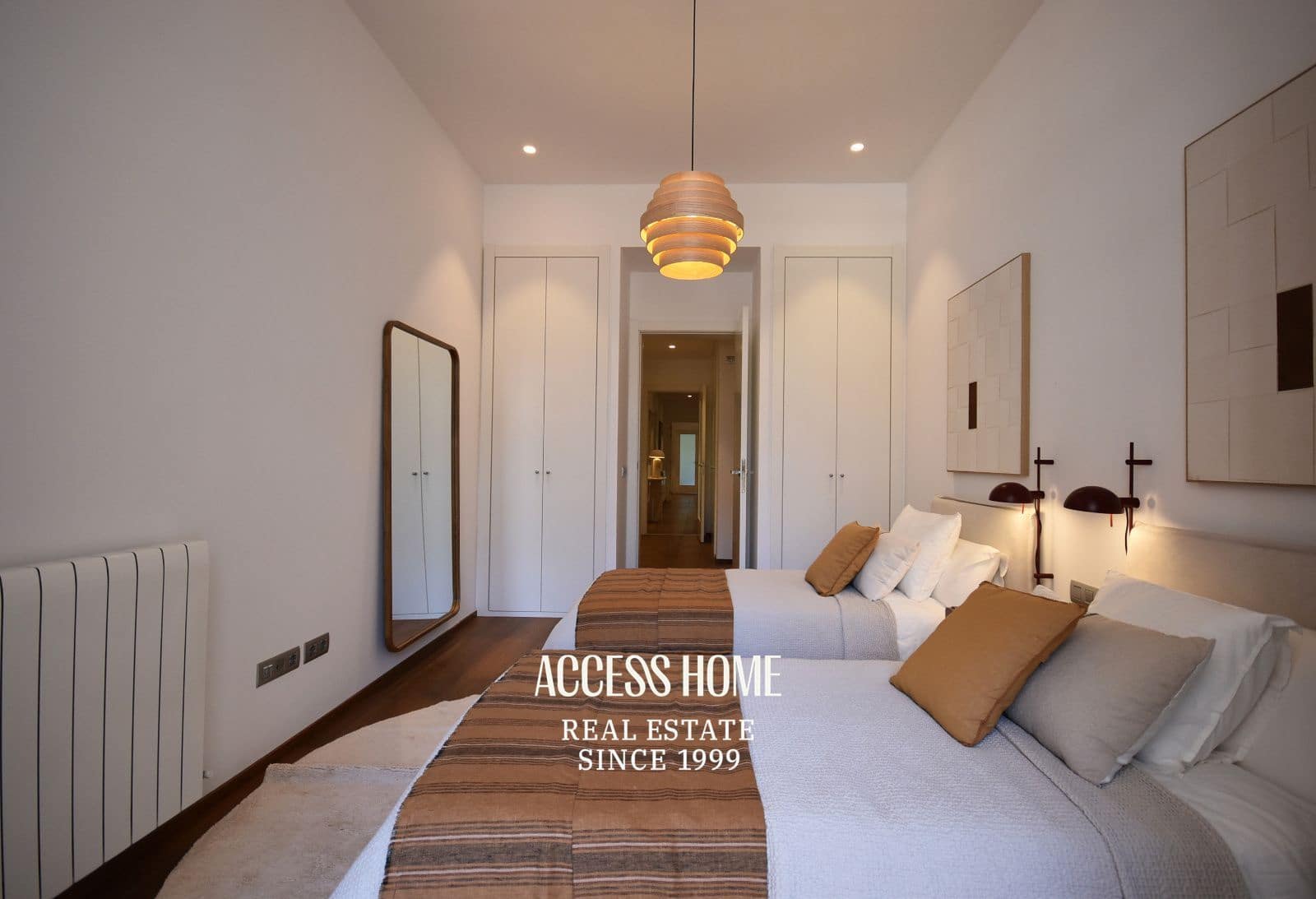 4 slaapkamer Flat te huur in Barcelona stad - € 8.500 (Ref: 9905125)