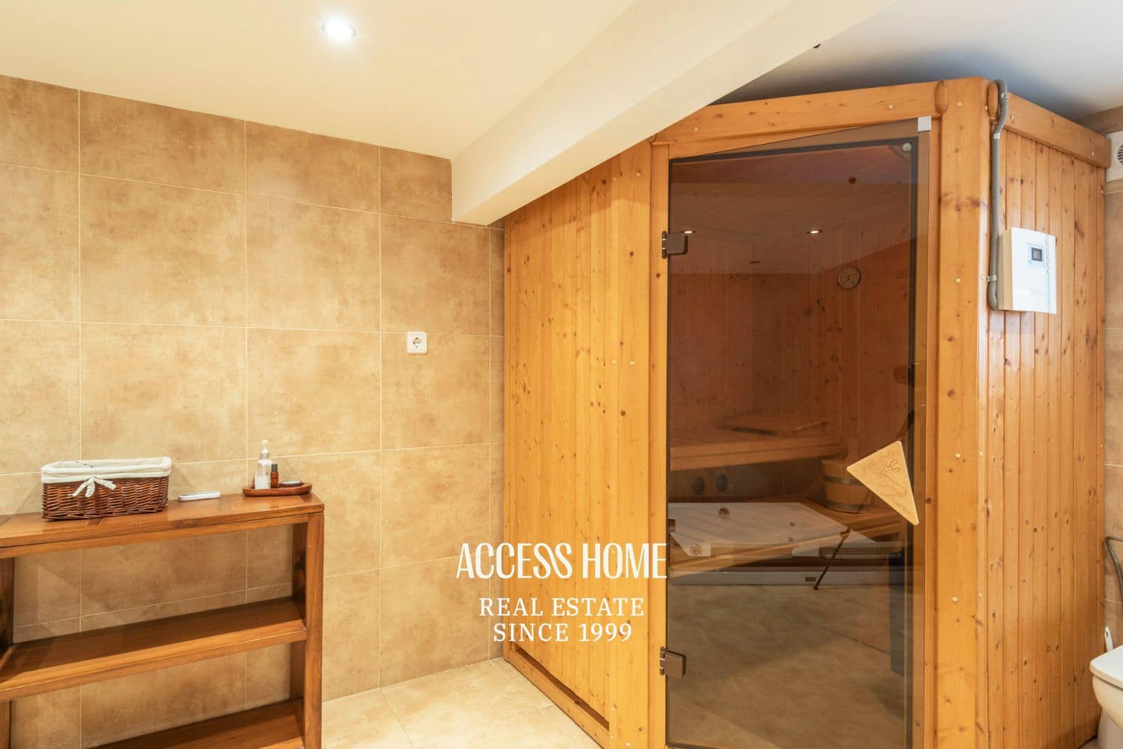 6 bedroom Villa for sale in Cabrils with pool - € 895,000 (Ref: 9925170)