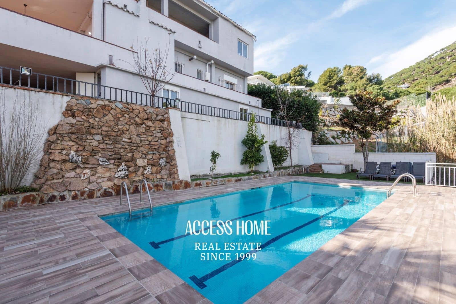 6 bedroom Villa for sale in Cabrils with pool - € 895,000 (Ref: 9925170)