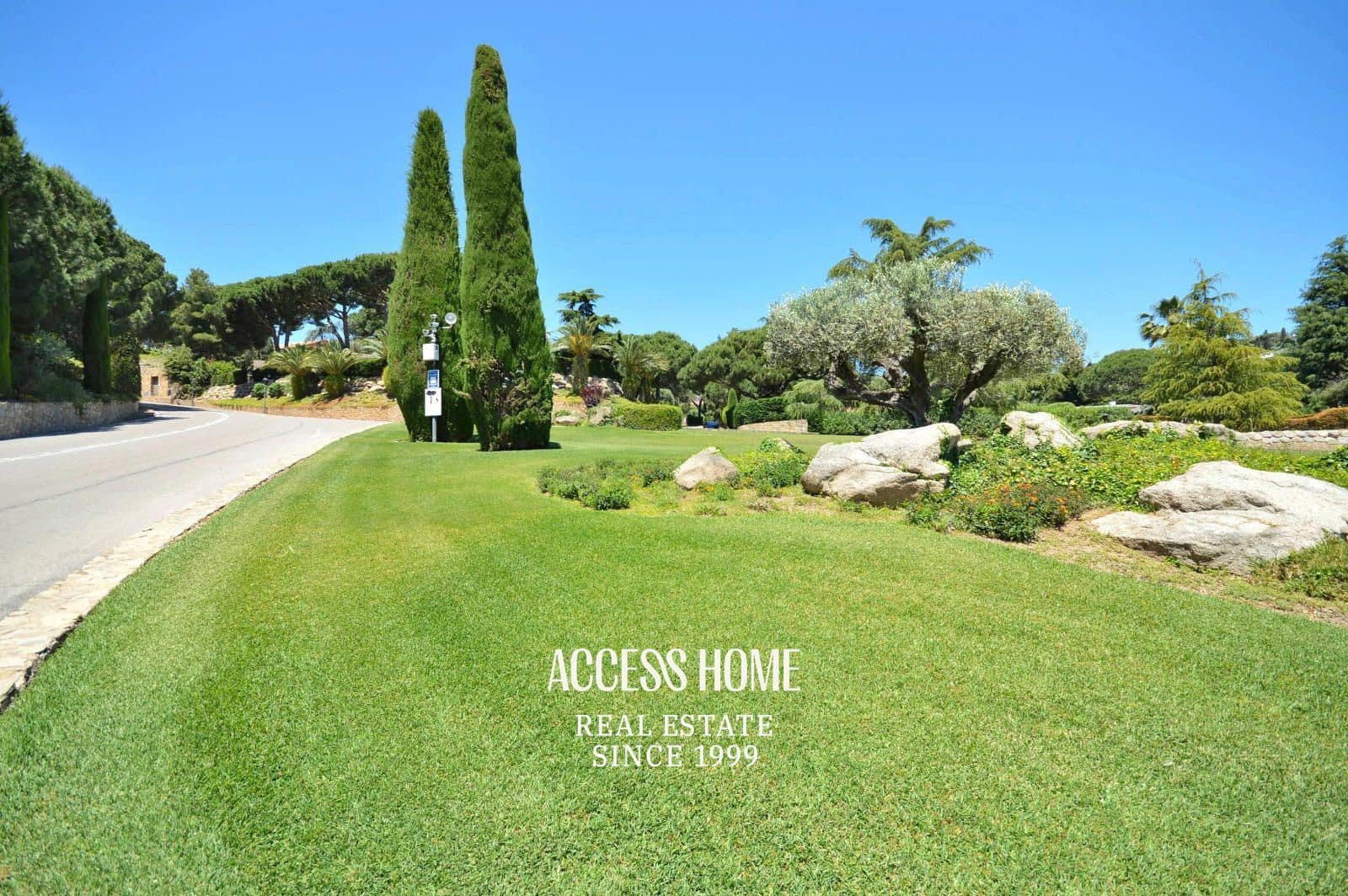 Casa de 5 habitaciones en Sant Vicenç de Montalt en alquiler con piscina garaje - 3.500 € (Ref: 9939054)