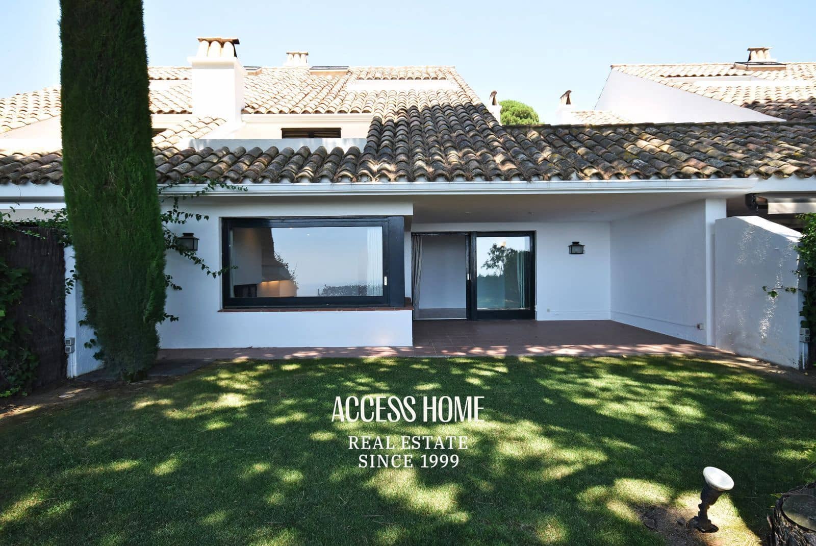 Maison de Ville de 5 chambres à louer à Sant Vicenc de Montalt avec piscine garage - 3 500 € (Ref: 9939054)