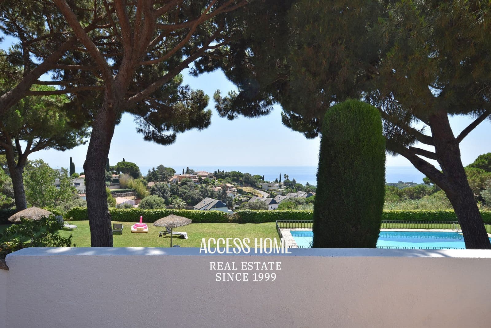 Maison de Ville de 5 chambres à louer à Sant Vicenc de Montalt avec piscine garage - 3 500 € (Ref: 9939054)