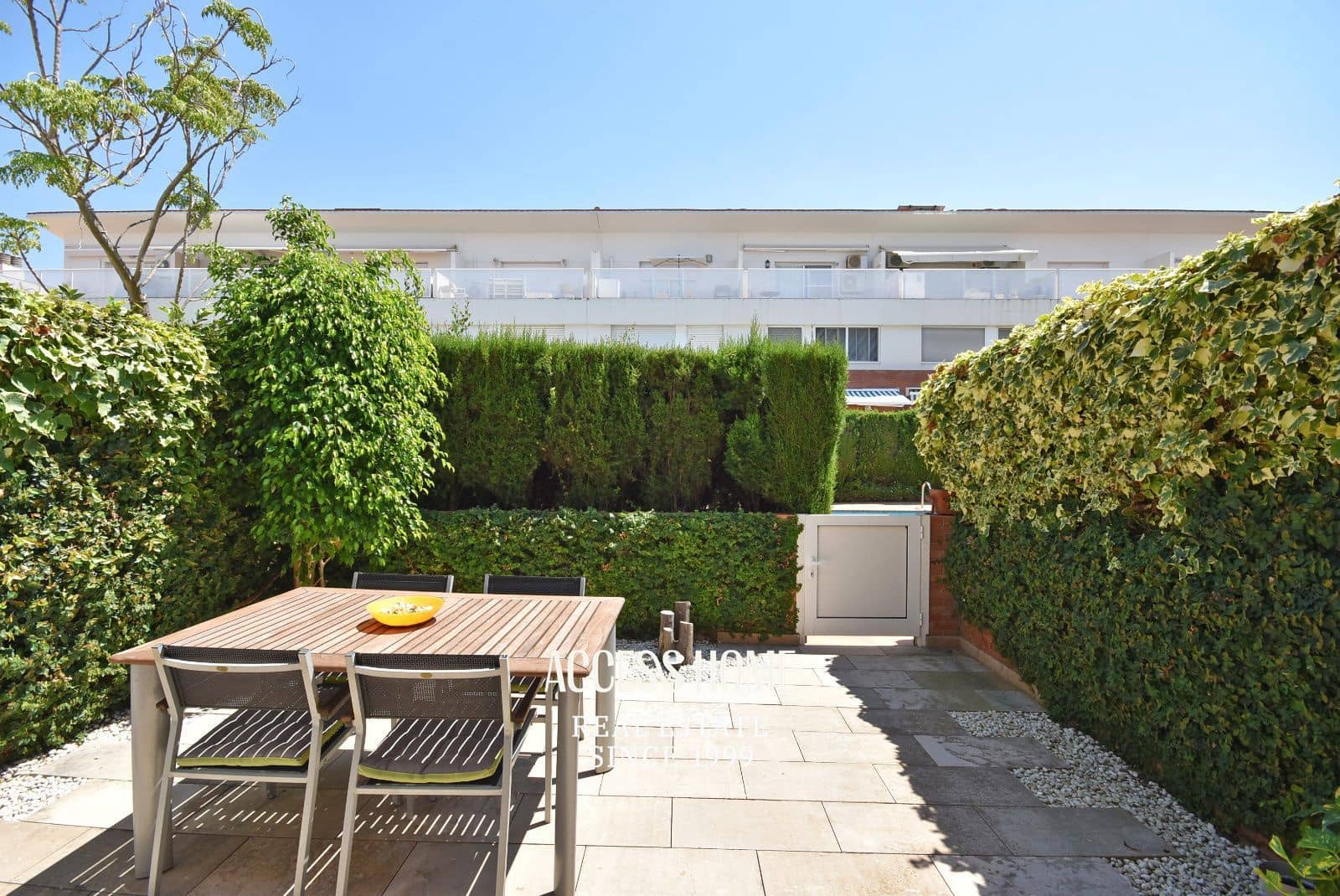 5 Zimmer Haus zu verkaufen in Premia de Mar mit Pool Garage - 690.000 € (Ref: 9941488)