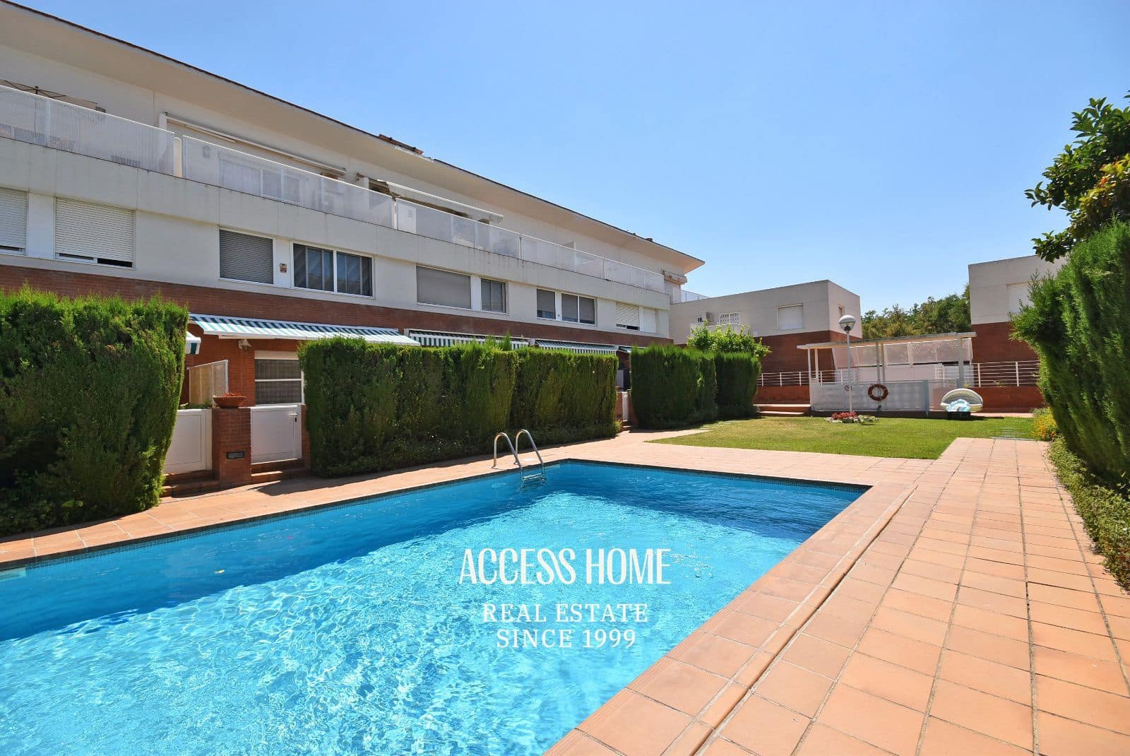 5 Zimmer Haus zu verkaufen in Premia de Mar mit Pool Garage - 690.000 € (Ref: 9941488)