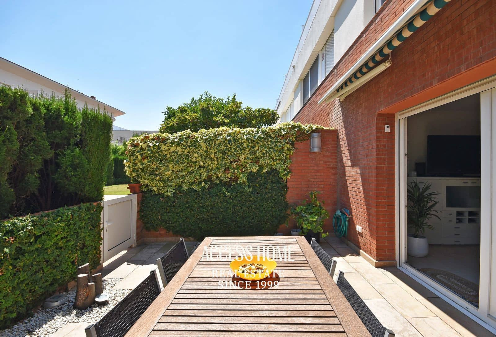 5 Zimmer Haus zu verkaufen in Premia de Mar mit Pool Garage - 690.000 € (Ref: 9941488)