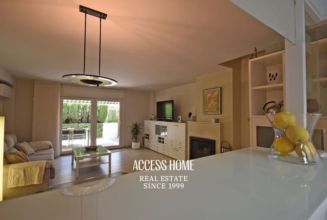 5 Zimmer Haus zu verkaufen in Premià de Mar mit Pool Garage - 690.000 € (Ref: 9941488)