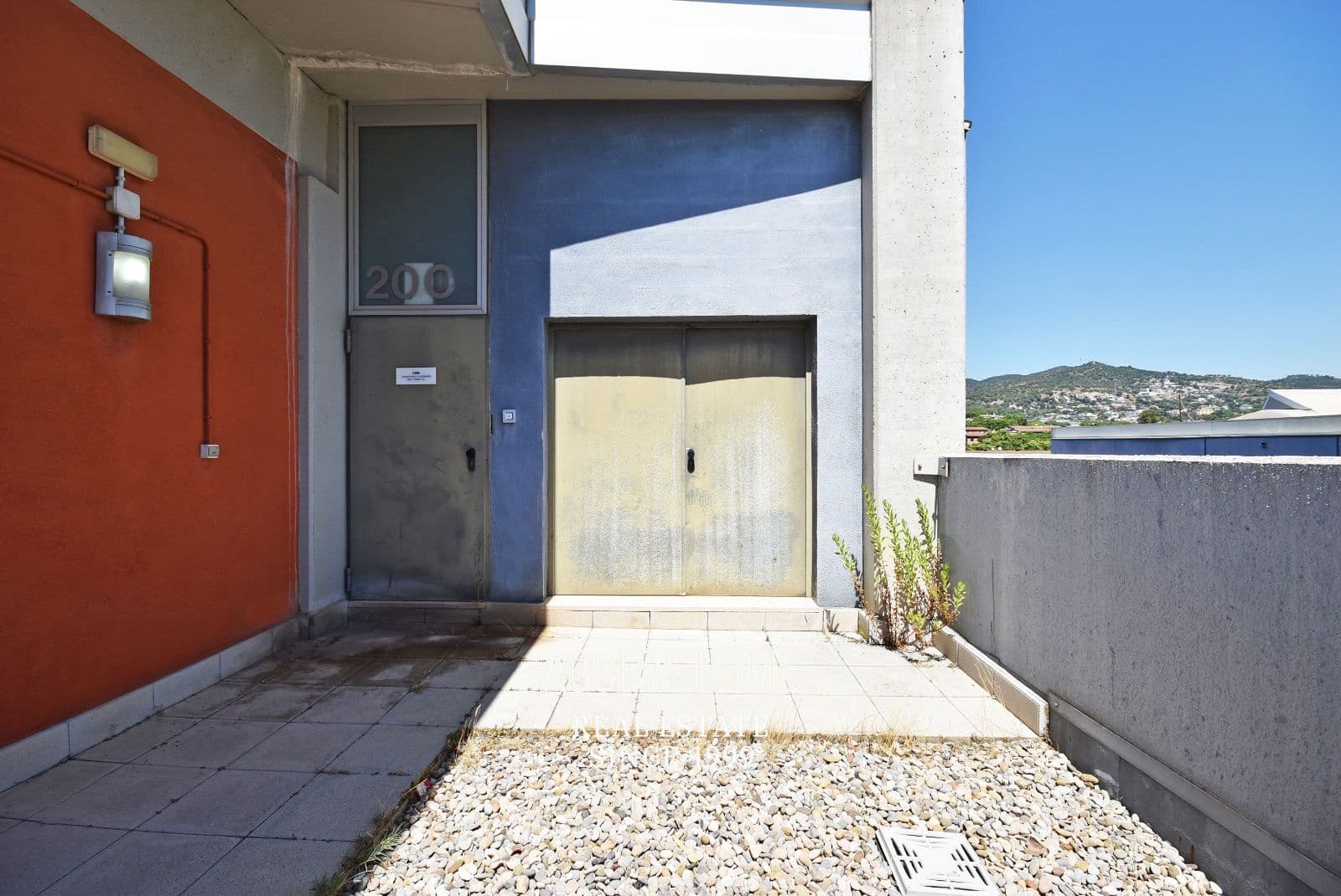 Commercieel te koop in Badalona - € 595.000 (Ref: 9956089)