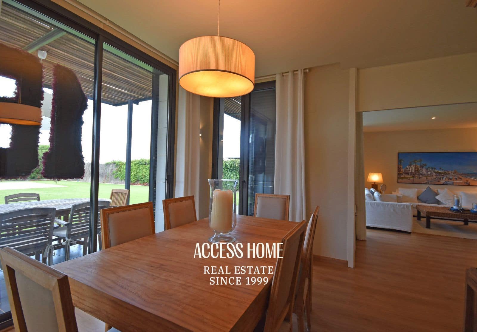 4 bedroom Villa for rent in Sant Vicenc de Montalt with pool garage - € 3,500 (Ref: 9961233)