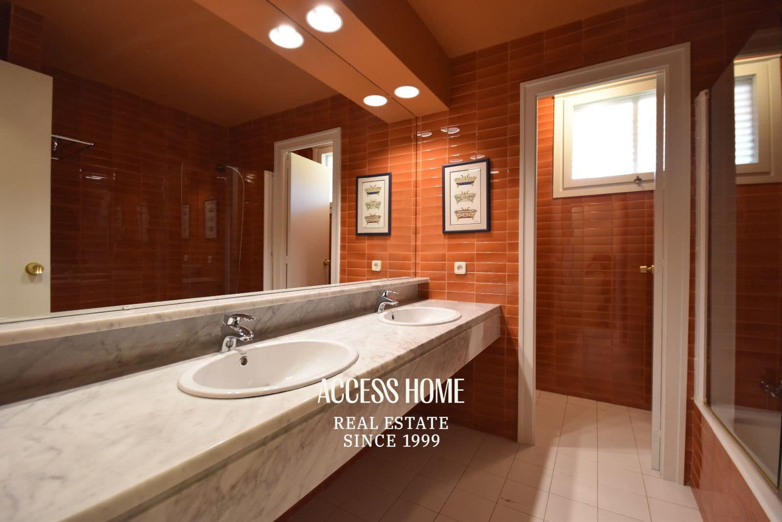 4 bedroom Villa for sale in Sant Vicenc de Montalt with pool garage - € 1,550,000 (Ref: 9965918)