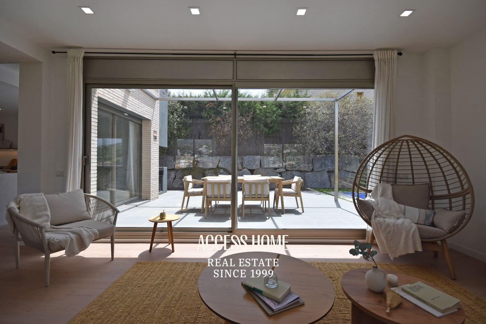 Chalet de 4 habitaciones en Alella en venta con piscina garaje - 1.045.000 € (Ref: 9974344)