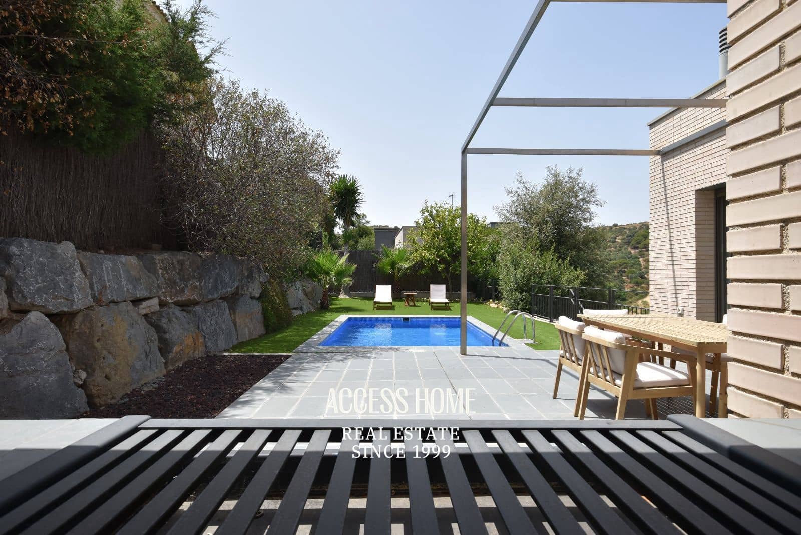 Chalet de 4 habitaciones en Alella en venta con piscina garaje - 1.045.000 € (Ref: 9974344)