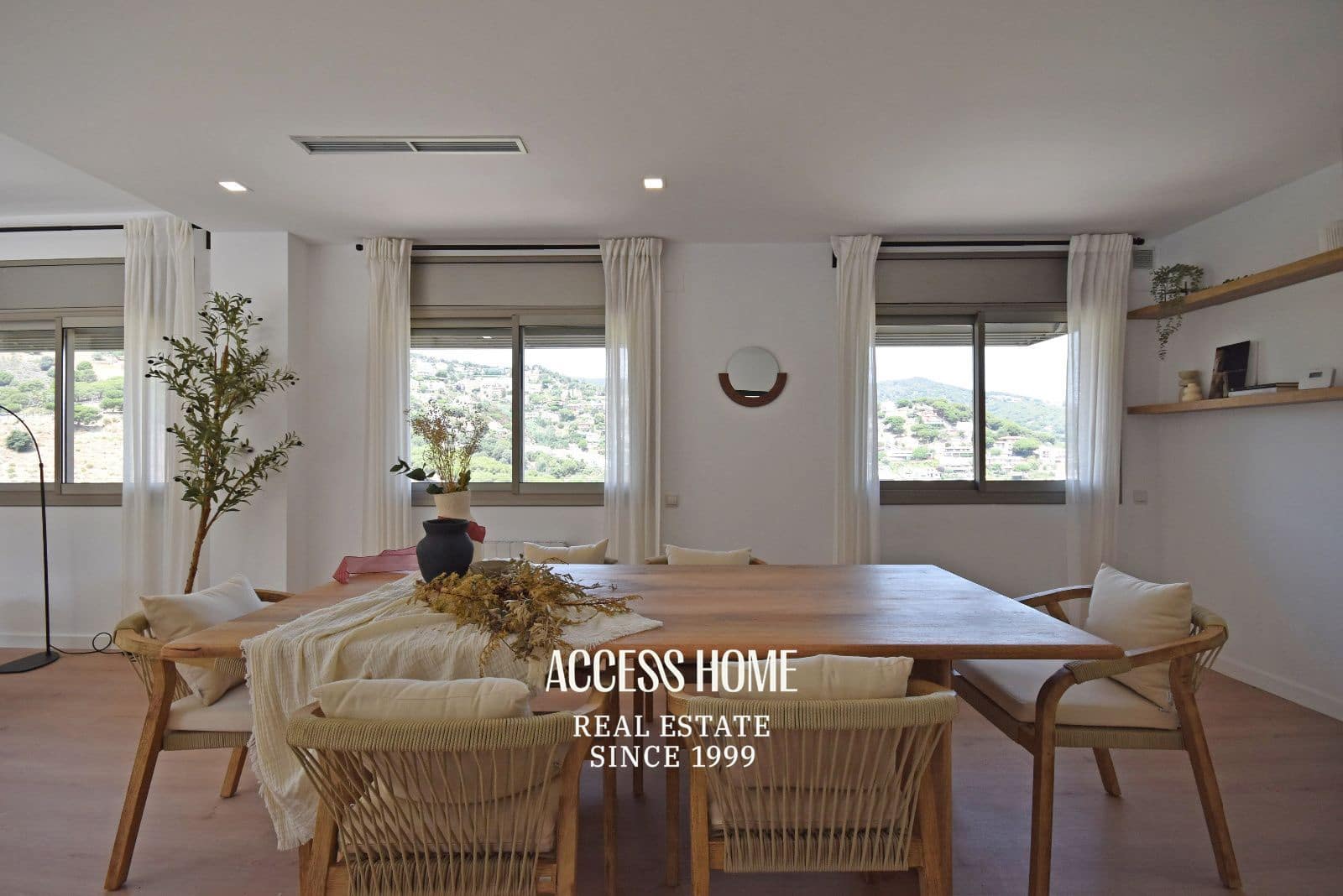 Chalet de 4 habitaciones en Alella en venta con piscina garaje - 1.045.000 € (Ref: 9974344)