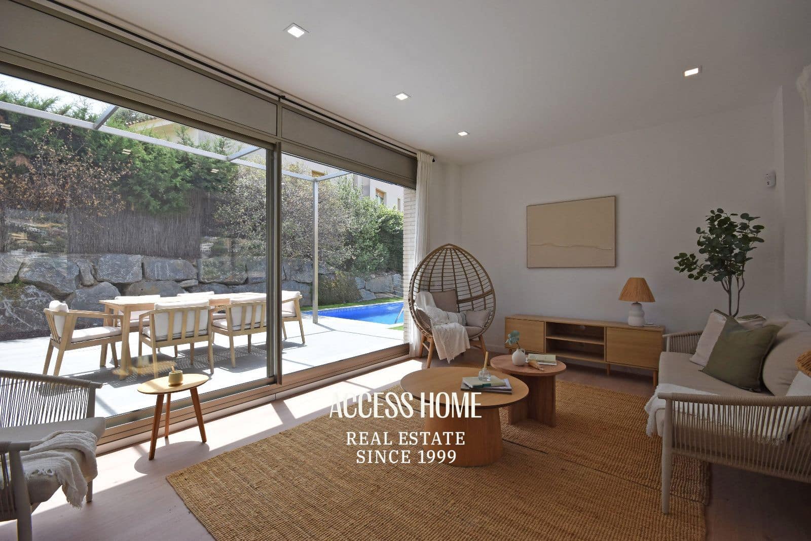 Chalet de 4 habitaciones en Alella en venta con piscina garaje - 1.045.000 € (Ref: 9974344)
