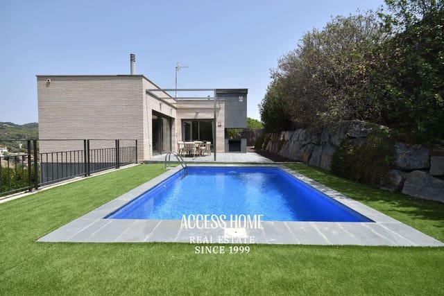 Chalet de 4 habitaciones en Alella en venta con piscina garaje - 1.045.000 € (Ref: 9974344)