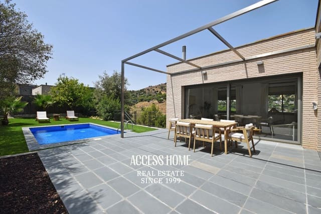 Chalet de 4 habitaciones en Alella en venta con piscina garaje - 1.045.000 € (Ref: 9974344)