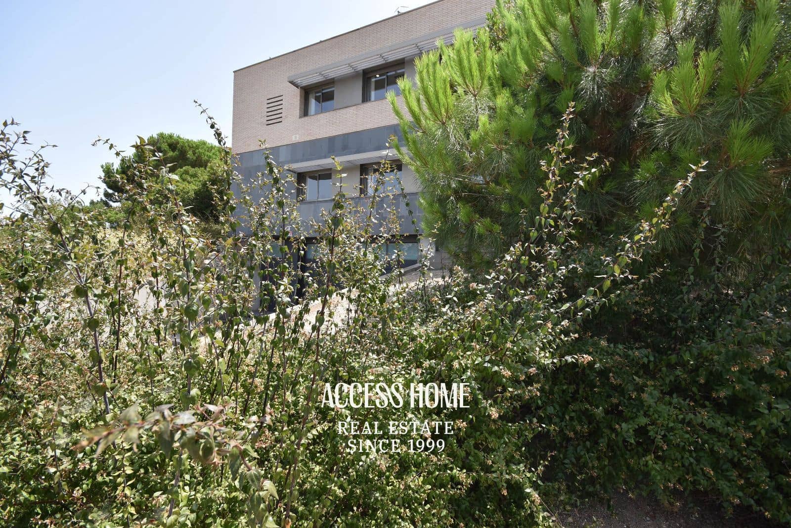 Chalet de 4 habitaciones en Alella en venta con piscina garaje - 1.045.000 € (Ref: 9974344)