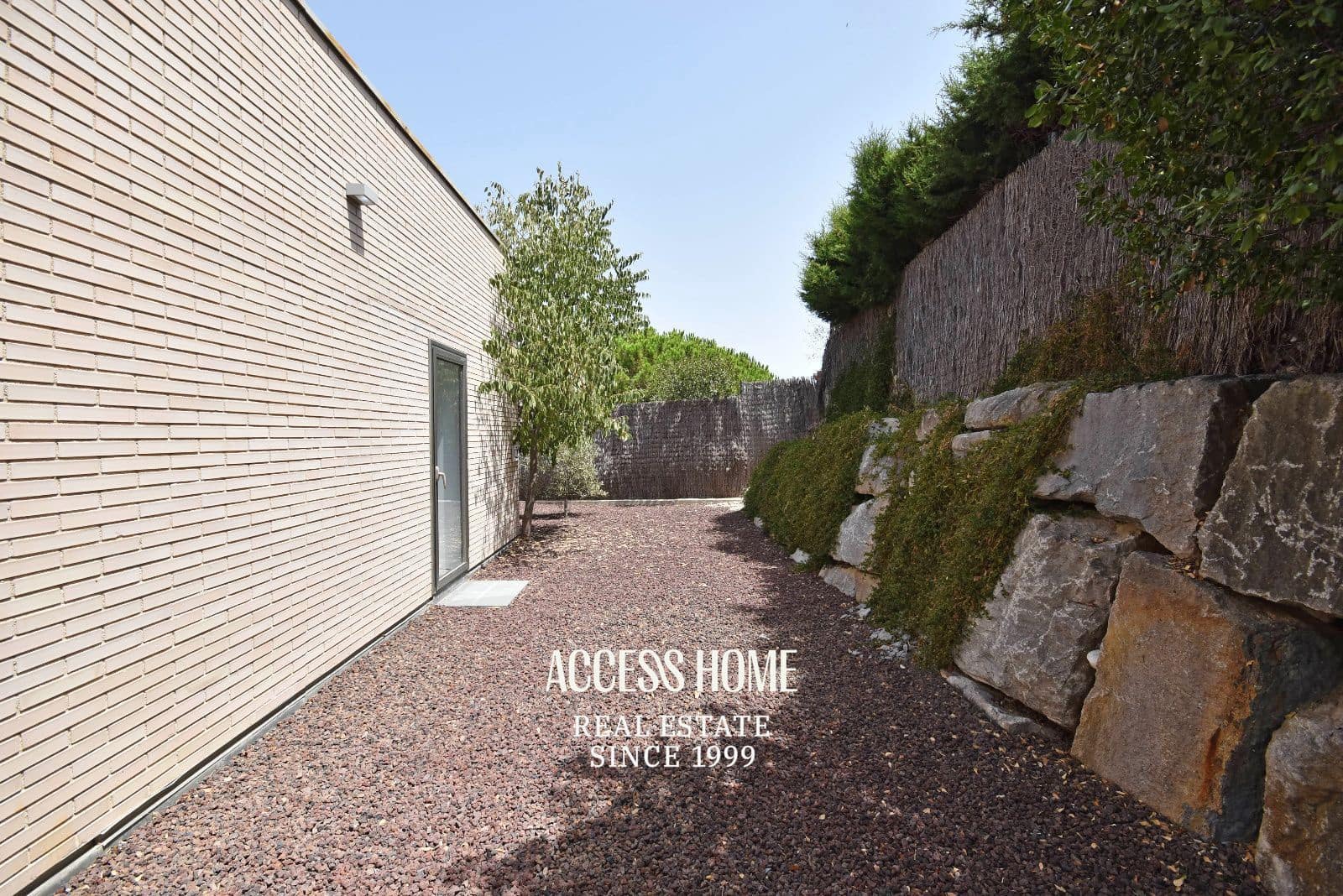 Chalet de 4 habitaciones en Alella en venta con piscina garaje - 1.045.000 € (Ref: 9974344)