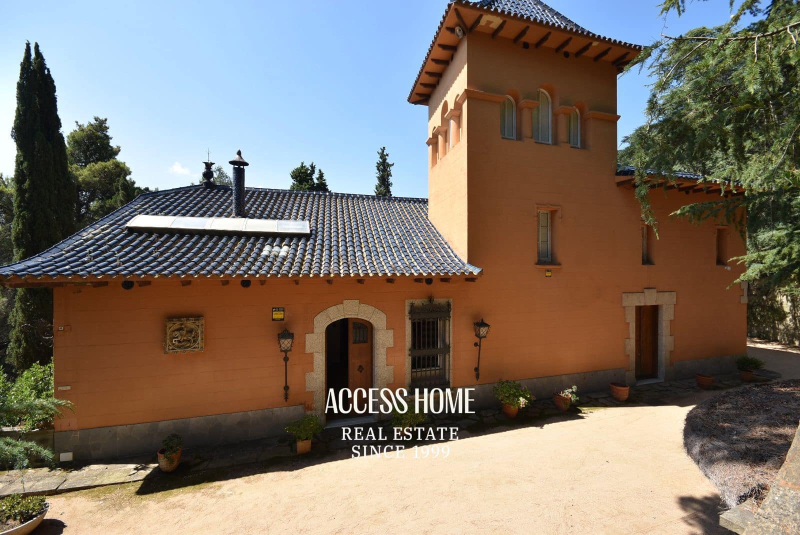 12 soverom Villa til salgs i Arenys de Munt med svømmebasseng - € 2 350 000 (Ref: 9976587)