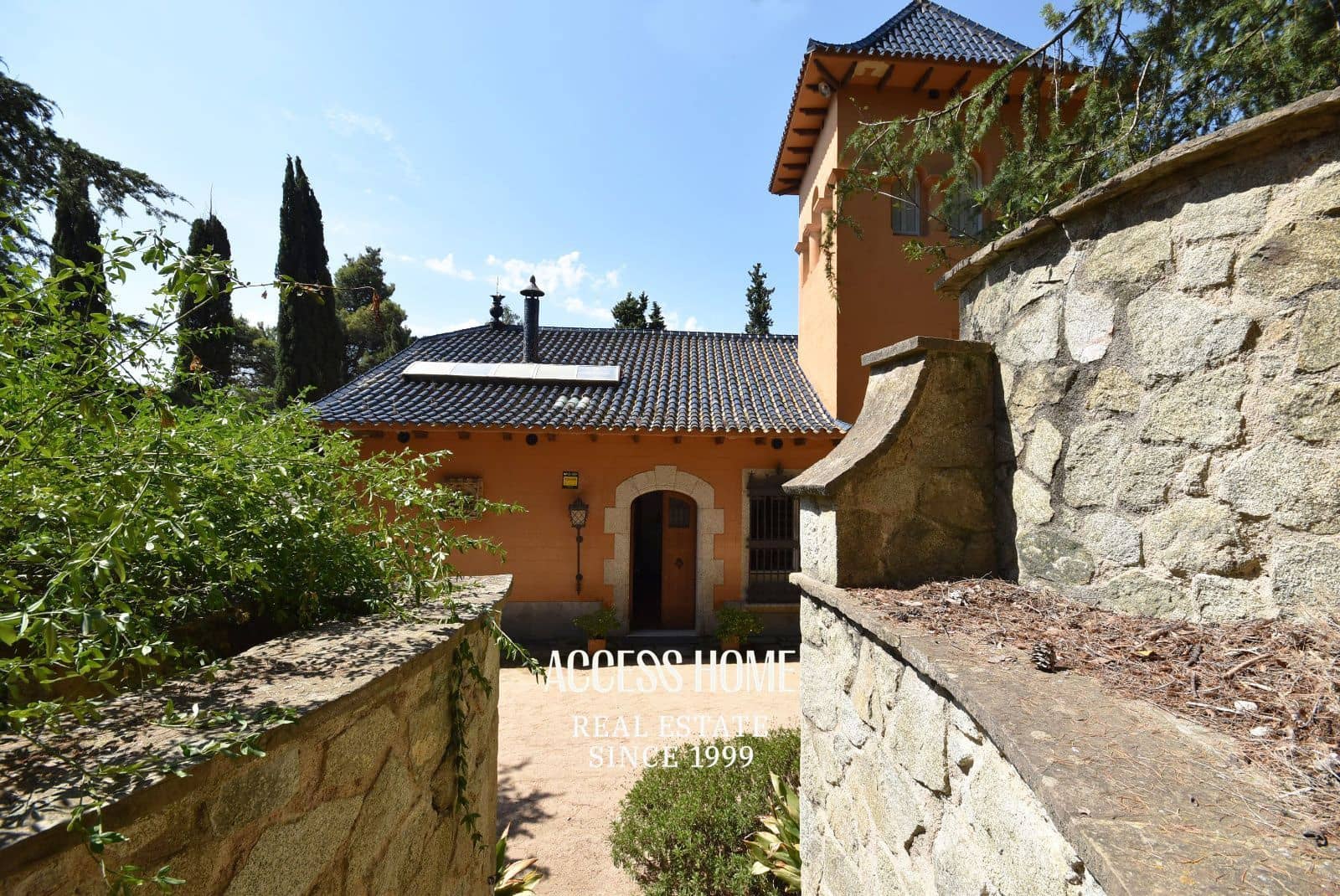 12 soverom Villa til salgs i Arenys de Munt med svømmebasseng - € 2 350 000 (Ref: 9976587)