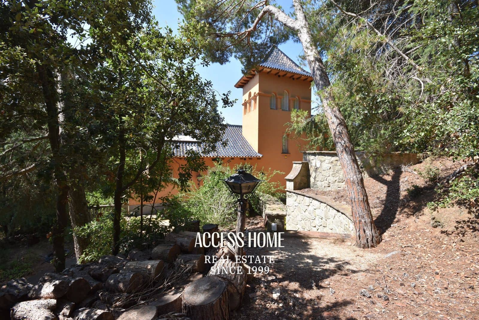 12 soverom Villa til salgs i Arenys de Munt med svømmebasseng - € 2 350 000 (Ref: 9976587)