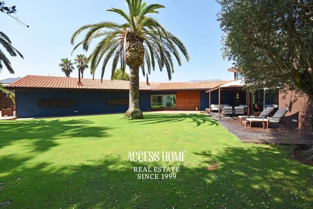 6 soveværelse Villa til salg i Sant Vicenç de Montalt med swimmingpool garage - € 2.300.000 (Ref: 9983941)