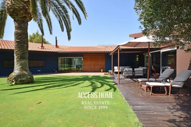 6 soveværelse Villa til salg i Sant Vicenç de Montalt med swimmingpool garage - € 2.300.000 (Ref: 9983941)