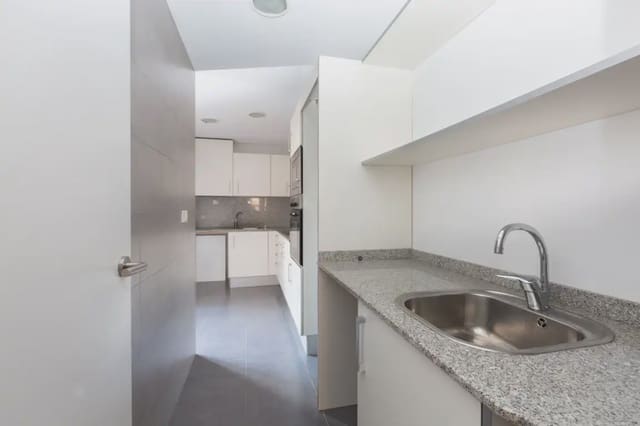 3 bedroom Flat for sale in Girona city - € 334,490 (Ref: 10030991)