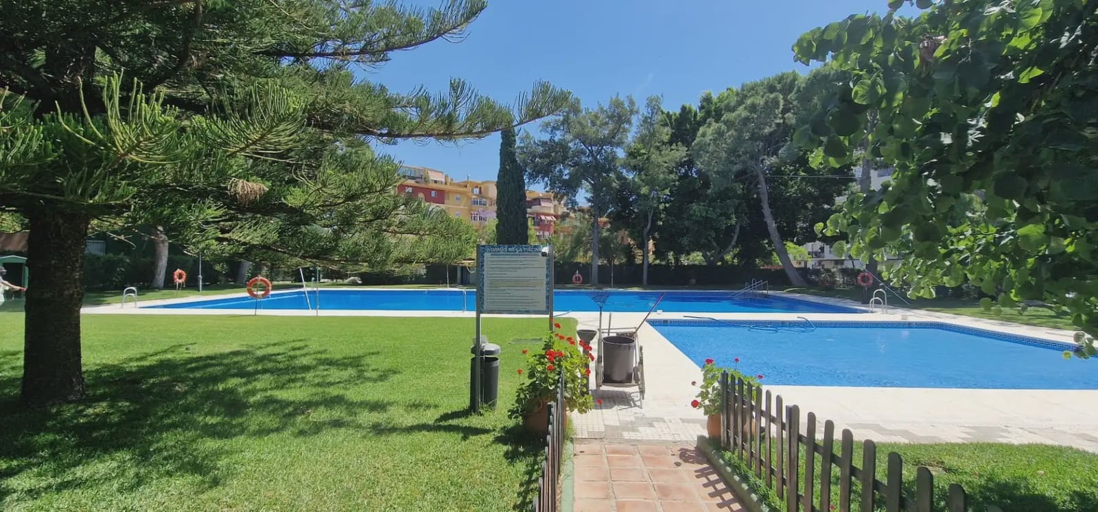3 Zimmer Wohnung zu verkaufen in Malaga Stadt mit Pool Garage - 250.000 € (Ref: 10030992)