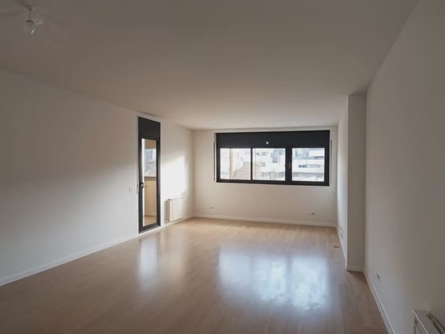 Piso de 3 habitaciones en Girona ciudad en venta - 260.256 € (Ref: 10030993)