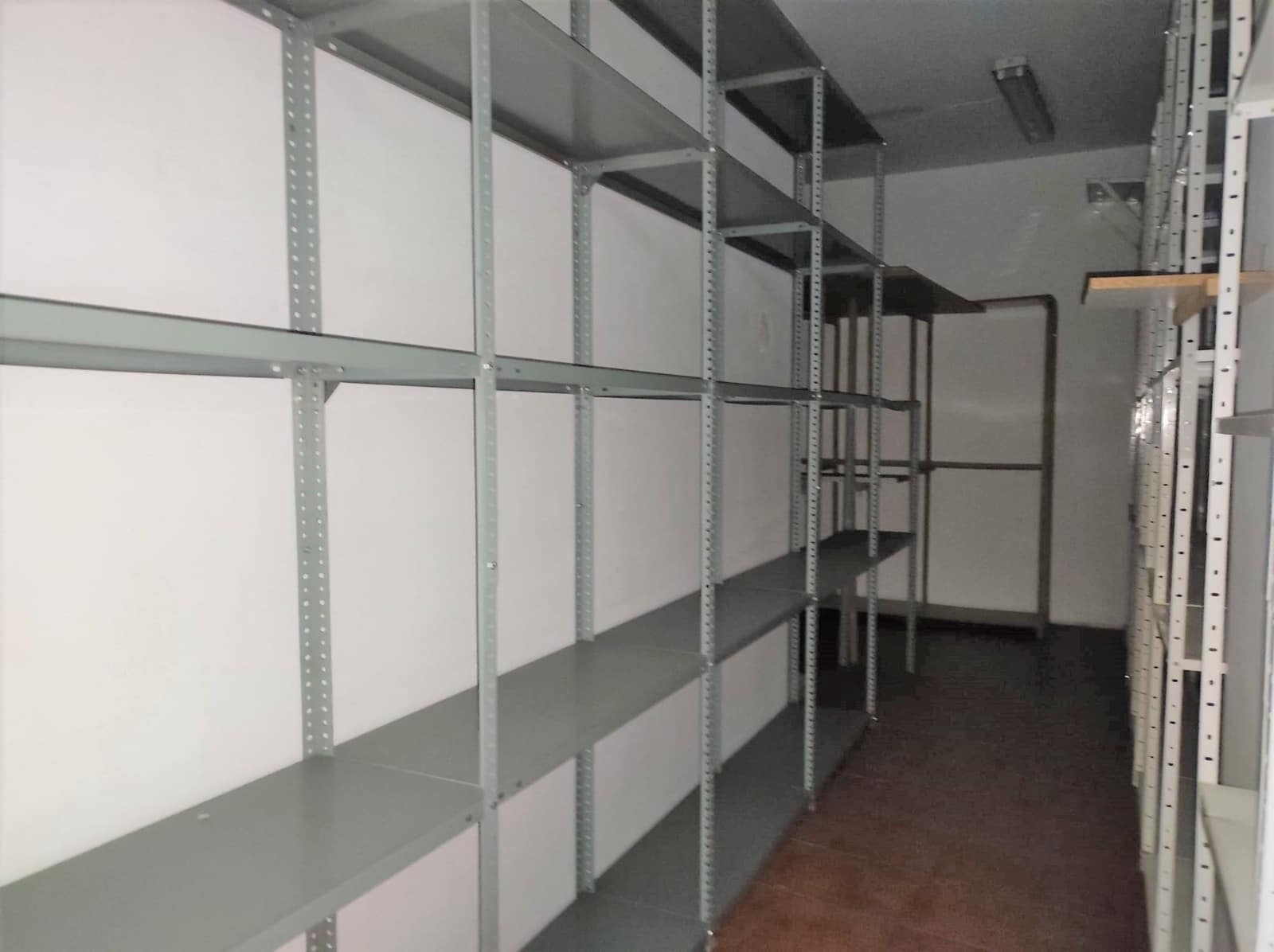 Commercial for sale in Los Corrales de Buelna - € 203,500 (Ref: 8727099)