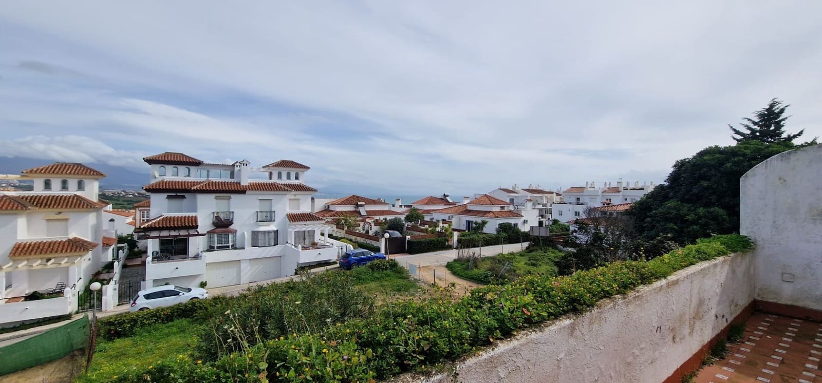 4 quarto Moradia Geminada para venda em Manilva - 295 000 € (Ref: 8882288)