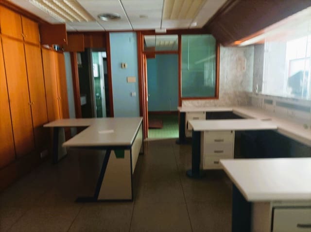 Comercial para venda em Arnuero - 155 400 € (Ref: 8998323)