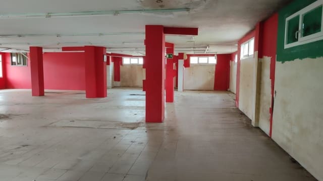 Kaupallinen myytävänä paikassa Guriezo - 158 100 € (Ref: 8998333)