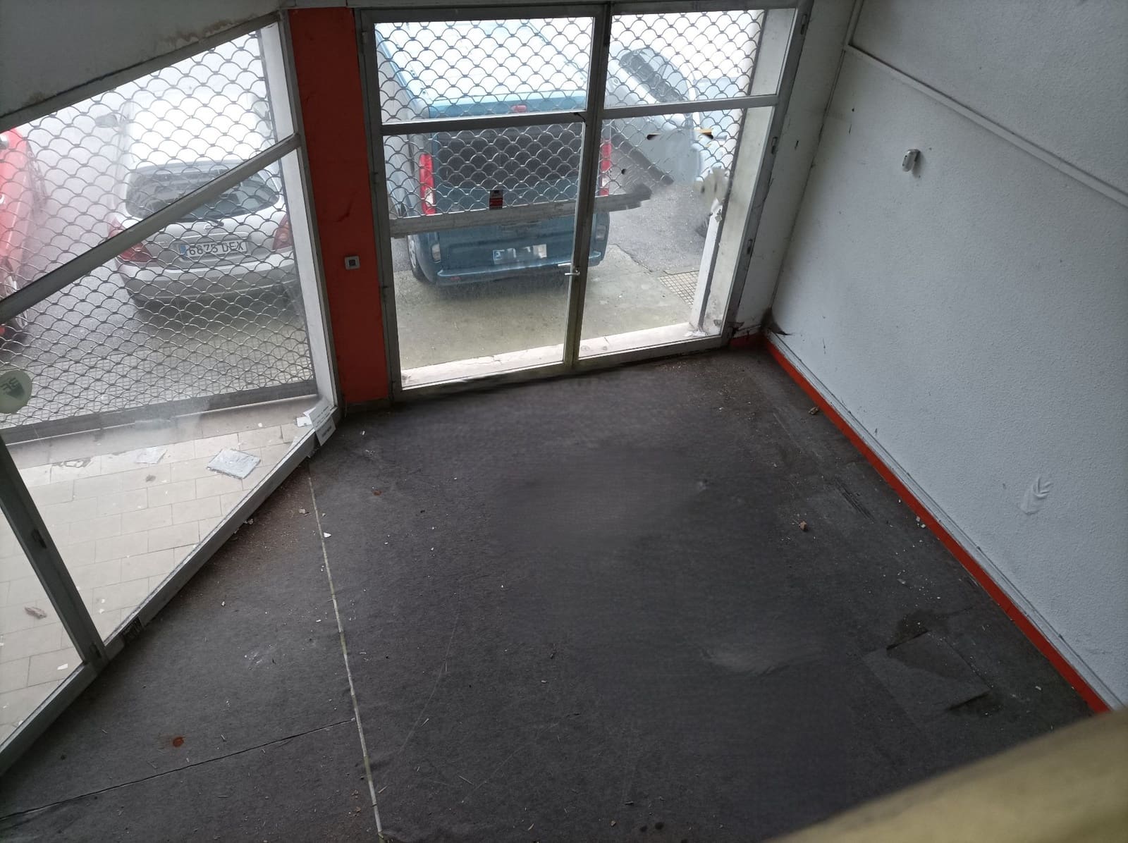 Erhverv til salg i Torrelavega - € 249.300 (Ref: 8998334)