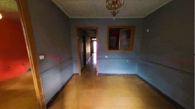 4 sovrum Lägenhet till salu i Anglès - 67 100 € (Ref: 8998338)