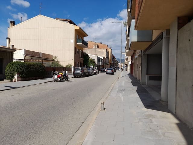 Erhverv til salg i Santa Coloma de Farners - € 52.000 (Ref: 8998341)