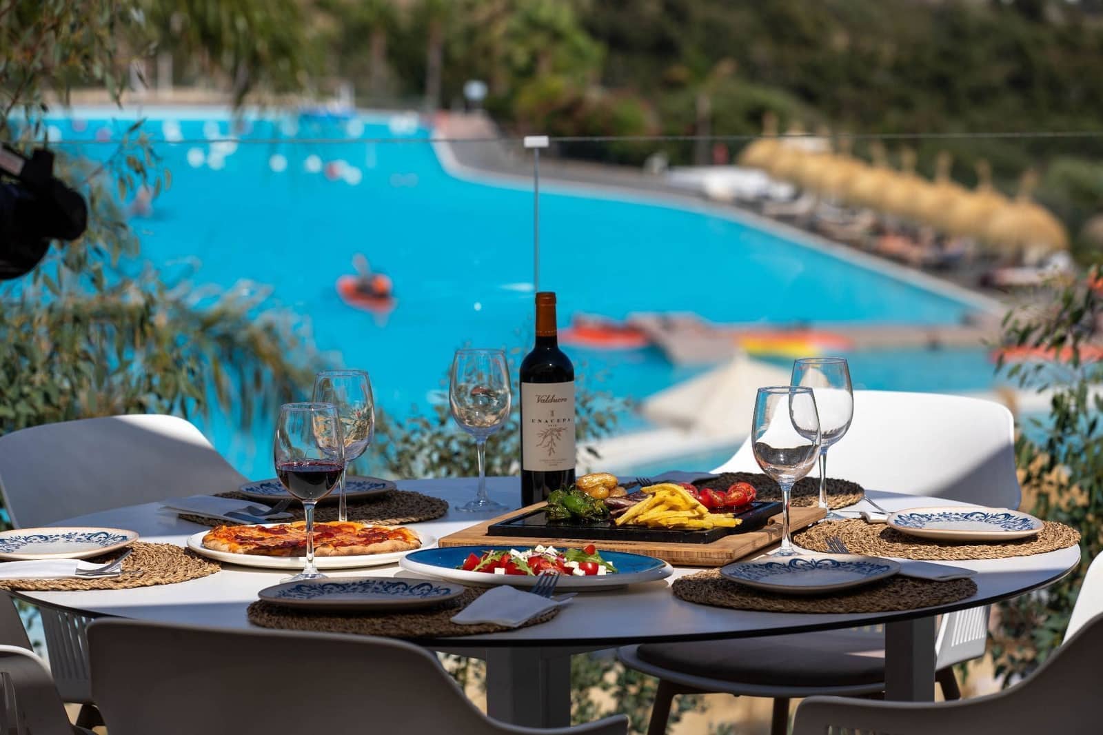 3 soverom Penthouse til salgs i Estepona med svømmebasseng garasje - € 790 000 (Ref: 8998342)