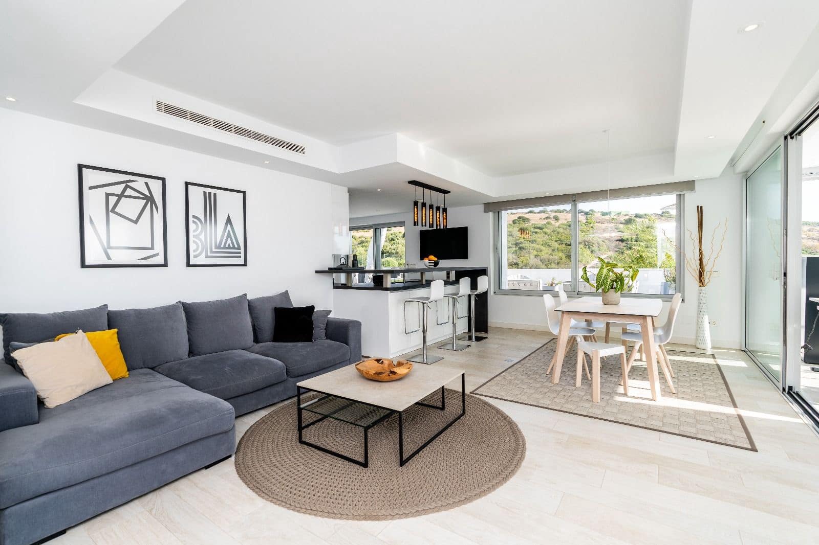 3 soverom Penthouse til salgs i Estepona med svømmebasseng garasje - € 790 000 (Ref: 8998342)