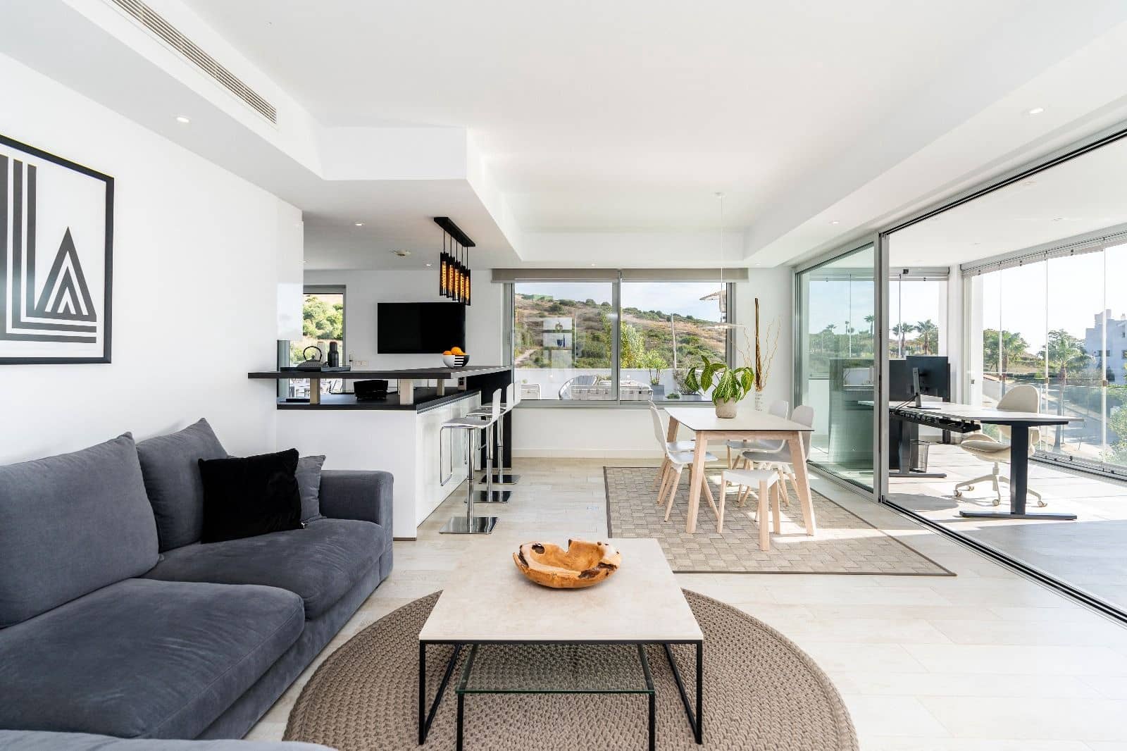 3 soverom Penthouse til salgs i Estepona med svømmebasseng garasje - € 790 000 (Ref: 8998342)