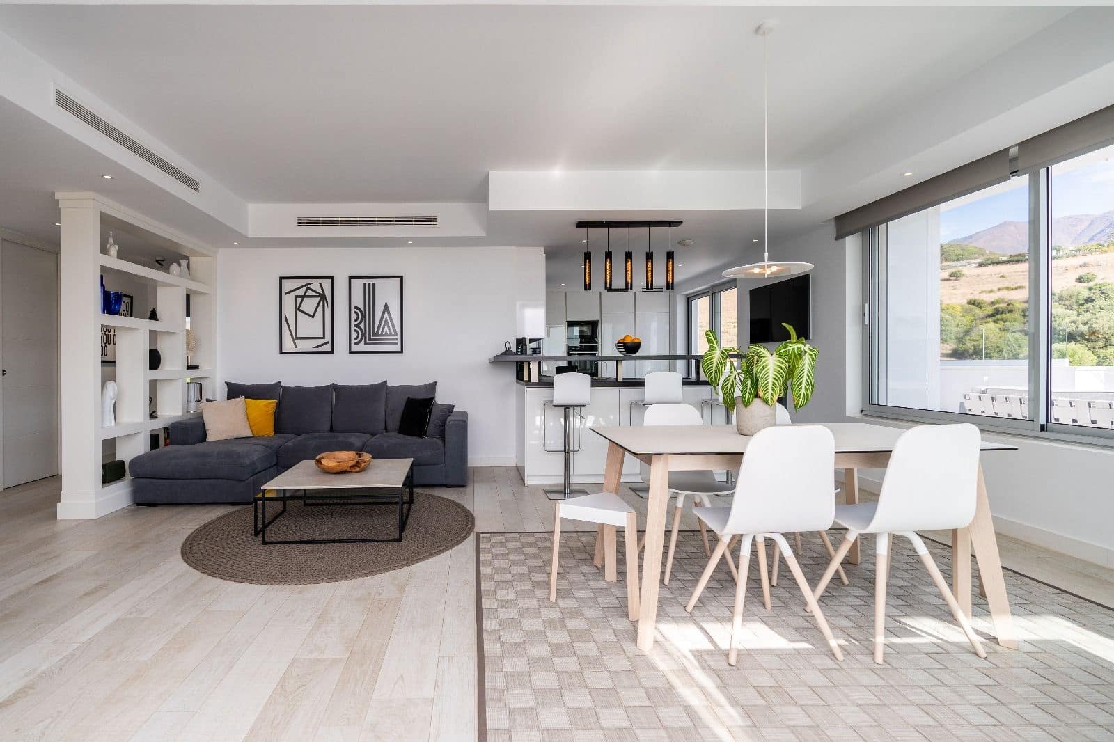 3 soverom Penthouse til salgs i Estepona med svømmebasseng garasje - € 790 000 (Ref: 8998342)