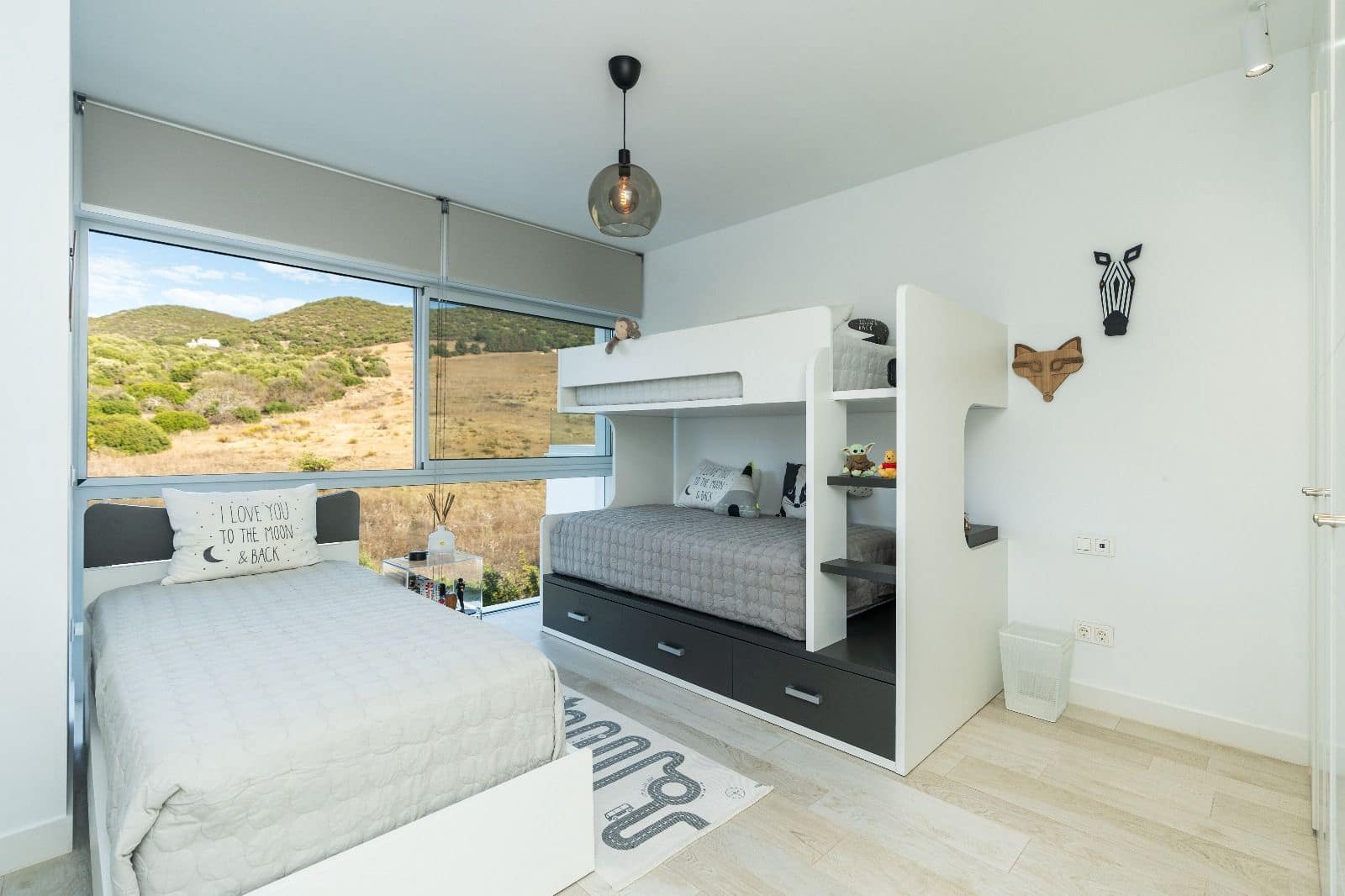 3 soverom Penthouse til salgs i Estepona med svømmebasseng garasje - € 790 000 (Ref: 8998342)