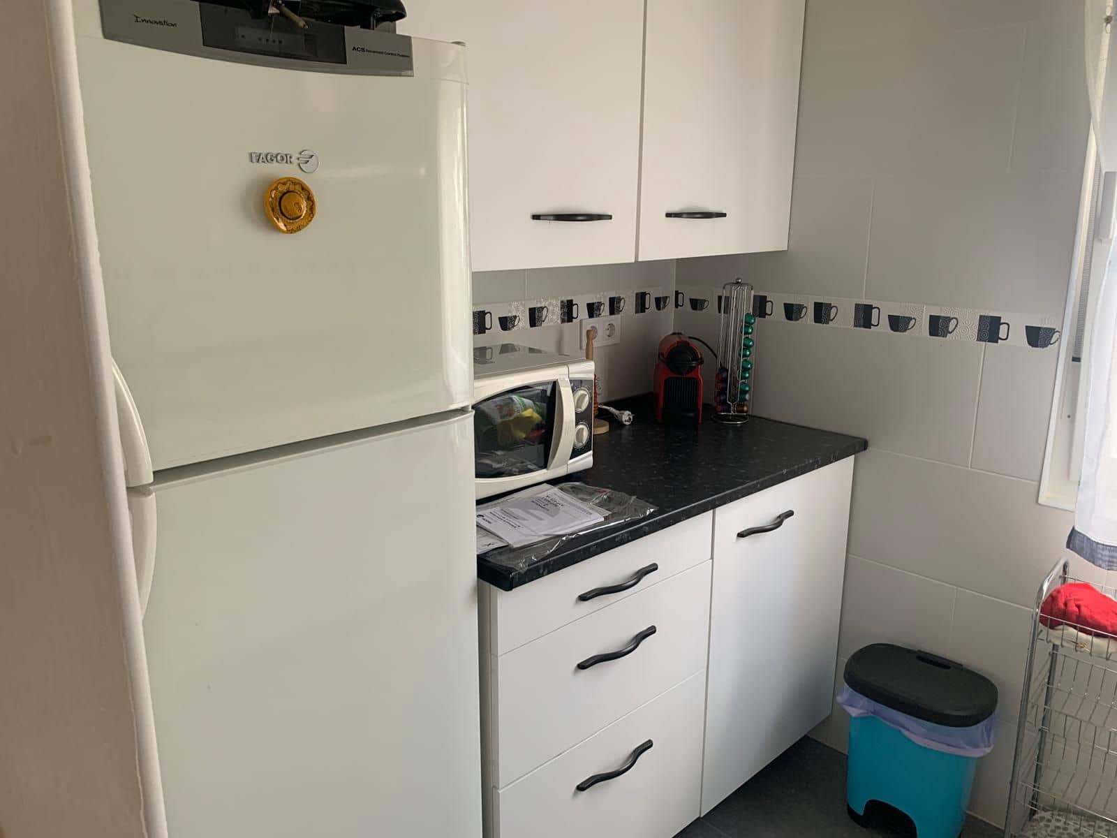 4 slaapkamer Villa te koop in Madrid stad met garage - € 850.000 (Ref: 8998347)