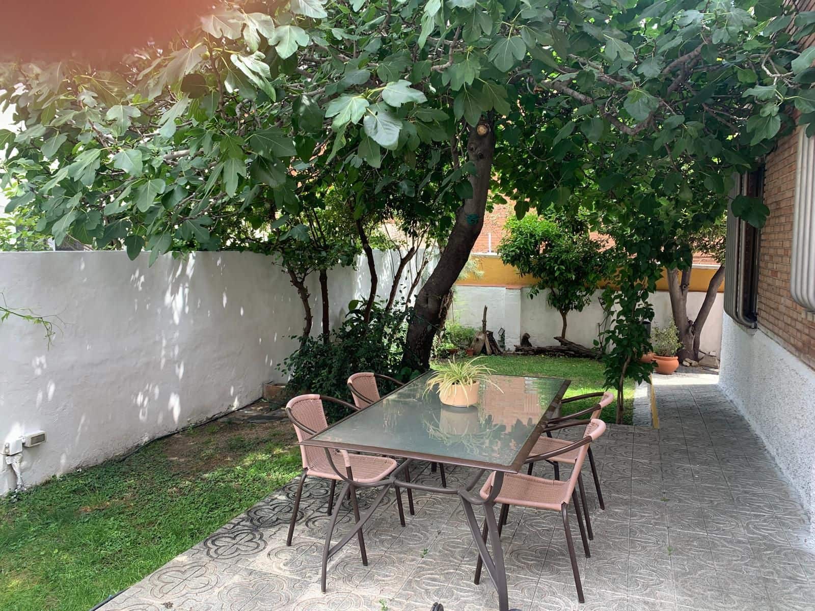 4 slaapkamer Villa te koop in Madrid stad met garage - € 850.000 (Ref: 8998347)