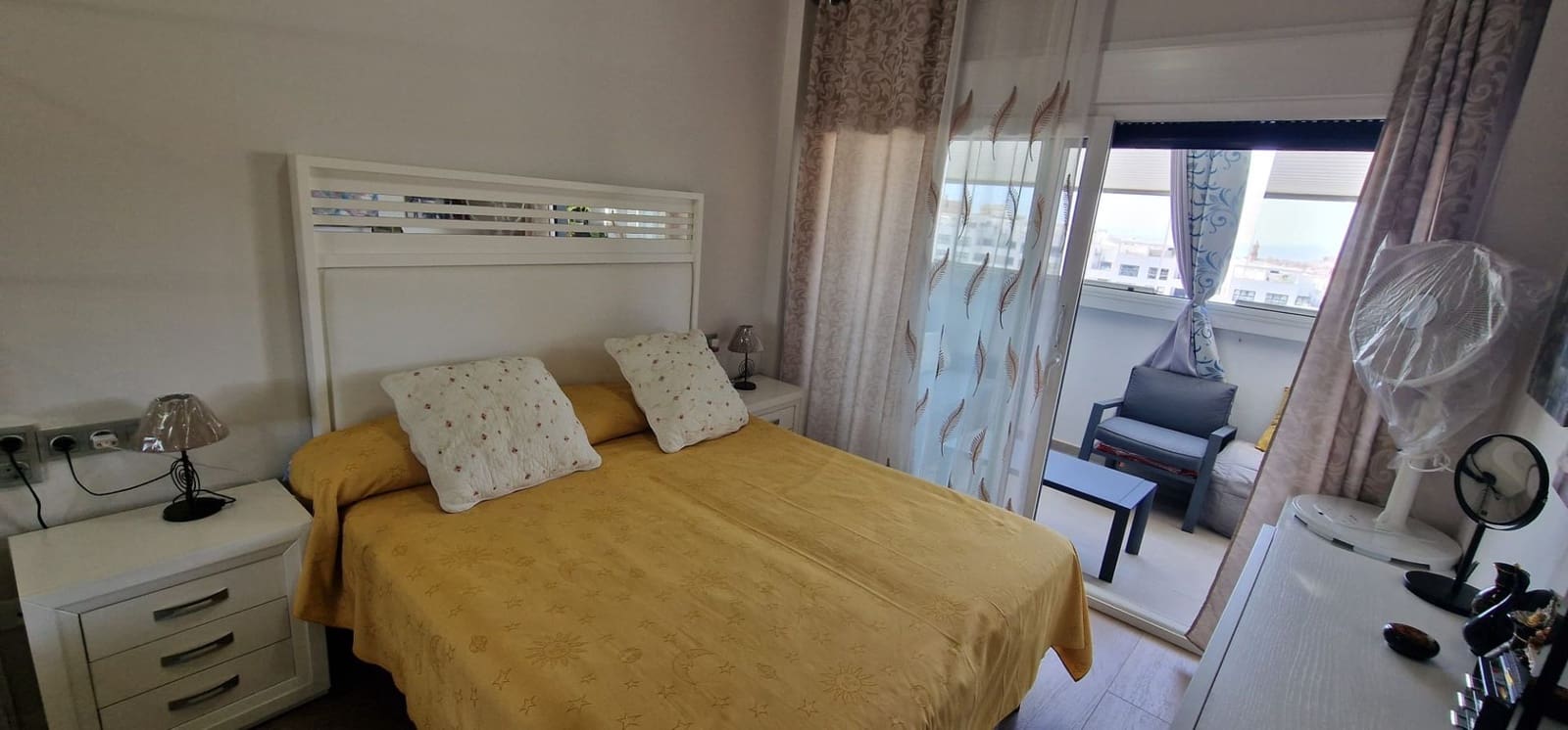 2 slaapkamer Penthouse te koop in Estepona met zwembad garage - € 590.000 (Ref: 9150635)